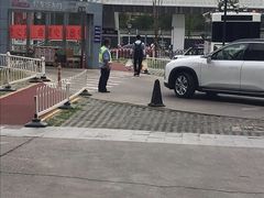 -北京华联购物中心(同成街店)