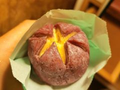 荷花酥牛奶椰丝-南宋胡记(杭州灵隐寺店)