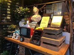 -胡桃里音乐酒馆(环亚凯瑟琳广场店)