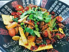 -多呗辣麻辣香锅(万达广场店)