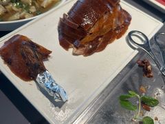 “酥不腻”烤鸭-小大董·烤鸭(观景餐厅·南京西路店)