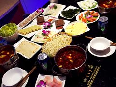 -唯爱KTV聚会餐厅(仙林东城汇店)