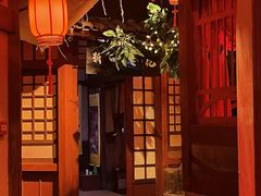 -暴风岛沉浸式体验馆(百联世纪店)