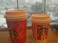 -星巴克(郑州曼哈顿广场店)
