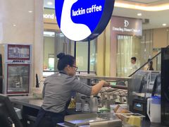 -瑞幸咖啡(八卦岭工业店)