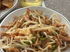 -丹水桥地锅鱼·翘嘴鲌·地方特色全鱼宴(丹江口大坝店)