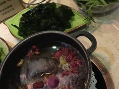 -一叶一世界•素食餐厅(环球中心店)