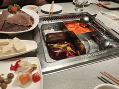 -海底捞火锅(关山保利店)