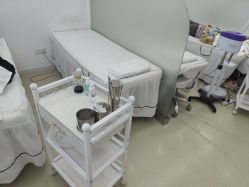 -友仟痘医生科学祛痘连锁