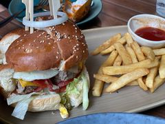 祖母至尊汉堡-G+KITCHEN(龙湖狮山天街店)