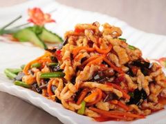 鱼香肉丝-白天鹅家宴·东北菜