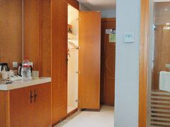 -维也纳酒店(华为广州研发中心罗冲围店)