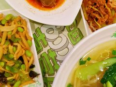 -老乡鸡(南京新街口洪武北路店)