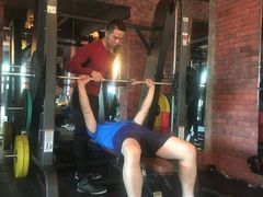 -GYMPLUS私教健身会馆(大悦城店)