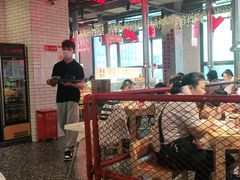 大堂-么肆烤肉·中式自助·烤肉大排档(街道口季佳PAI店)