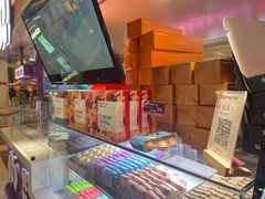 -HappyMiss花满楼·鲜花饼·鲜花茶·伴手礼(上海环球港店)