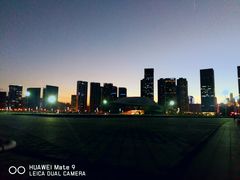 -东港音乐喷泉广场