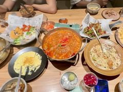 -KimPro 辛普乐概念韩餐