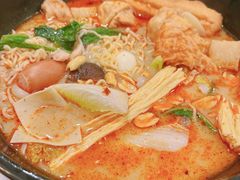 -吕阿婆骨汤麻辣烫(云岗店)