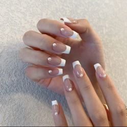 -CM.Nail美甲美睫