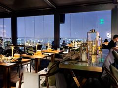 -FLAIR顶层餐厅酒吧(浦东丽思卡尔顿酒店)