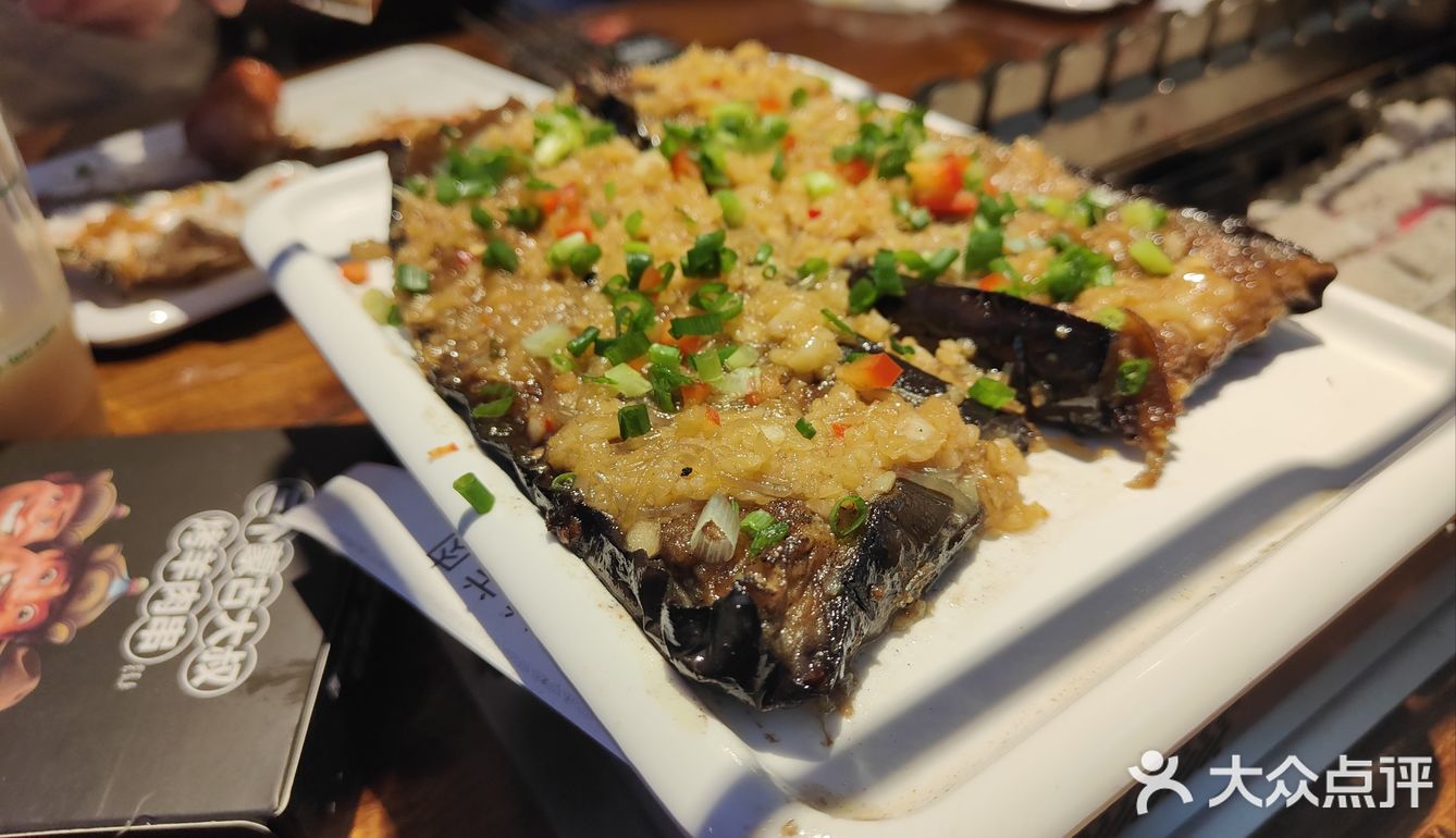 蒙古烧烤测评|环境✔️ 味道✔️ 城市烟火气❌