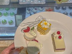 -大中华希尔顿酒店-念自助餐·嗨啤·小龙虾