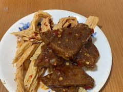 -矮子粉店1985·长沙米粉(湘春路店)