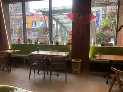 -Dragon Pizza•圆脸龙披萨·牛排餐厅