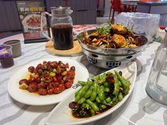-肥肥虾庄·金牌油焖大虾(首义路店)