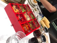 -领鲜天下·焗海鲜·花胶鸡(天目里店)