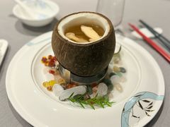 老椰皇松茸炖花胶-润苑(徐汇店)