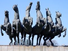 -洛阳周王城天子驾六博物馆