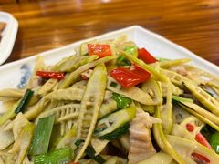 -下梅人家土菜馆(历史文化餐厅度假区店)