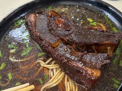 -小龙大肉面馆
