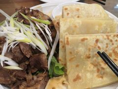 老汤酱肘卷饼-鼎香润(德胜门内店)