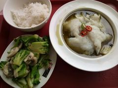 -来必堡(娄山关路店)