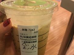 -星巴克臻选(莘庄仲盛店)