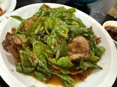 回锅肉-曾氏肥肠馆(凯瑞雅居店)