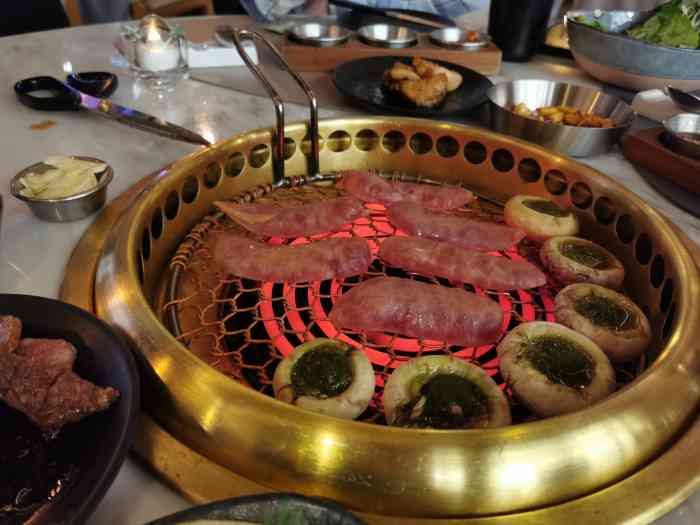 义气烤肉餐吧(大族广场店)-"一直非常好吃的义气烤肉,来过很多次,最喜