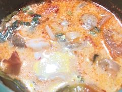 -J Daeng Seafood