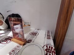-乐乐大排档·30年老字号(浙江路店)