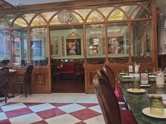 -秘密旅行Bonjour(黑金冠 江南西店)