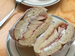 -Bagel Camp爵士贝果店