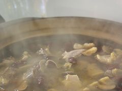 -威邵鸡煲(西华路总店)