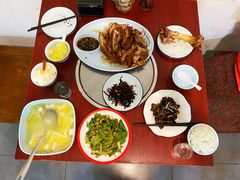 -聚首堂·特色小吃·肘子(什刹海德胜门店)