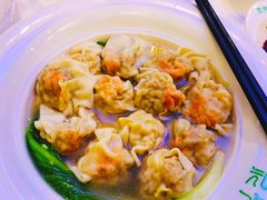 鲜虾蟹籽云吞-袁亮宏饺子云吞(侯家桥菜场店)