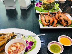 -光海鲜鱼翅餐厅(叻差拉披色路店)