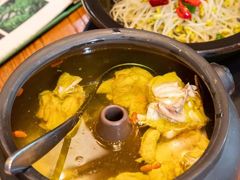 -云海肴·汽锅鸡·云南菜(天山百盛优客店)