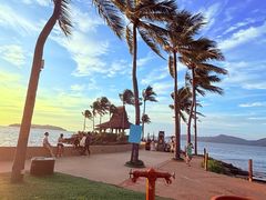 -Sunset Bar(丹绒亚路香格里拉店)